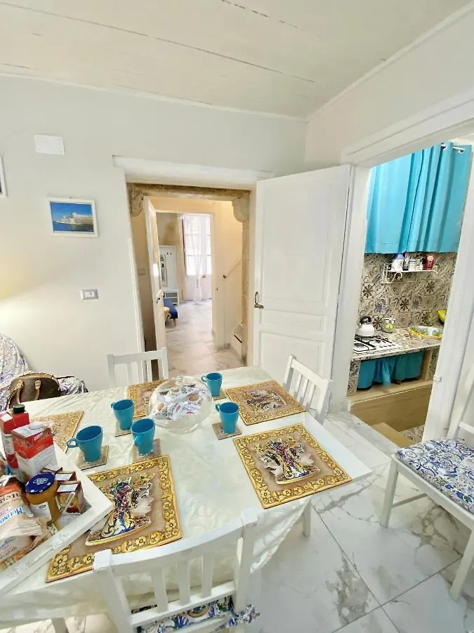 Ortigia Dreaming Apartment Syracuse 0*,  Italy