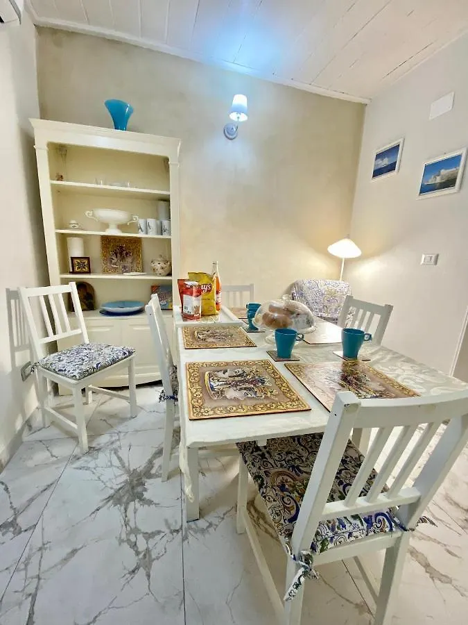 Ortigia Dreaming Apartment Syracuse Italy